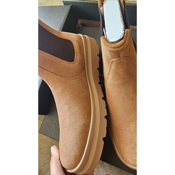 UGG Men's Burleigh Chelsea Boot, Chestnut, 11.5 Brand new with box. 100% AUTHENT - Picture 5 of 11